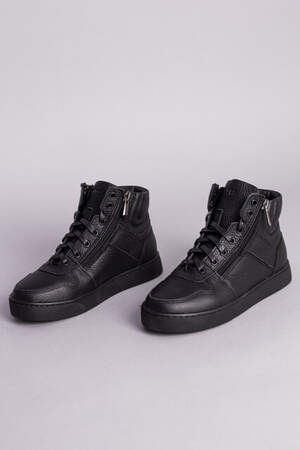 Ботинки детские кожа флотар черного цвета зимние Ботинки детские кожа флотар черного цвета зимние