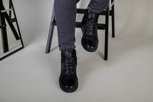 Ботинки мужские кожаные черные с вставкой нубука зимние