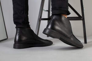 Демисезонные мужские черные кожаные лоферы