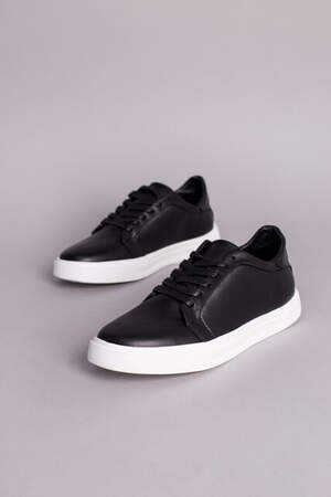 Кеды мужские кожа флотар черного цвета на белой подошве