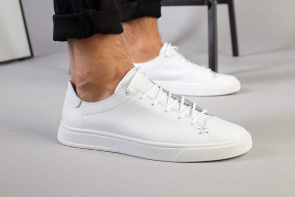 Кеды мужские кожаные белые на белой подошве Кеды мужские кожаные белые на белой подошве