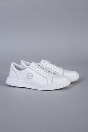 Кеды мужские кожаные белые на белой подошве Кеды мужские кожаные белые на белой подошве