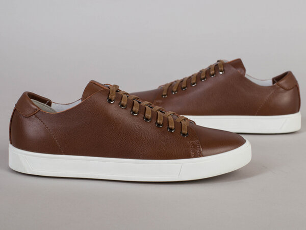 Кеды мужские кожаные коричневые на белой подошве Кеды мужские кожаные коричневые на белой подошве