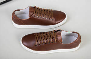 Кеды мужские кожаные коричневые на белой подошве Кеды мужские кожаные коричневые на белой подошве