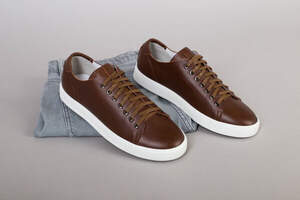 Кеды мужские кожаные коричневые на белой подошве Кеды мужские кожаные коричневые на белой подошве