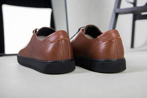 Кеды мужские кожаные коричневые на черной подошве Кеды мужские кожаные коричневые на черной подошве