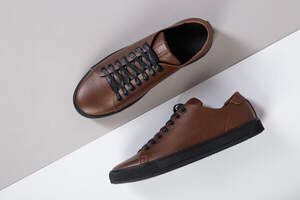 Кеды мужские кожаные коричневые на черной подошве Кеды мужские кожаные коричневые на черной подошве