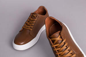 Кеды мужские кожаные рыжие на белой подошве Кеды мужские кожаные рыжие на белой подошве