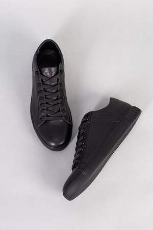 Кеды мужские кожаные черного цвета