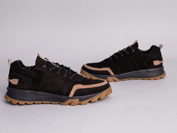 Кроссовки мужские из нубука черные с бежевыми вставками Кроссовки мужские из нубука черные с бежевыми вставками