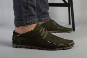 Мокасины мужские из нубука зеленого цвета, перфорация Мокасины мужские из нубука зеленого цвета, перфорация