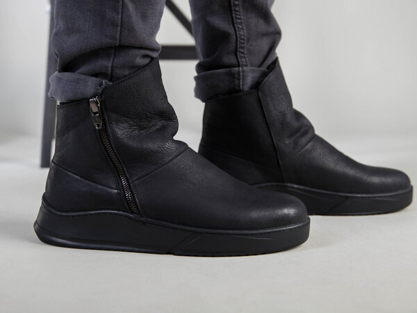 Мужские кожаные черные зимние ботинки, 40 Мужские кожаные черные зимние ботинки, 40