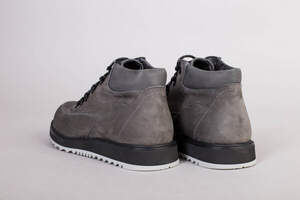 Мужские серые зимние ботинки из нубука, на шнуровке, 40 Мужские серые зимние ботинки из нубука, на шнуровке, 40
