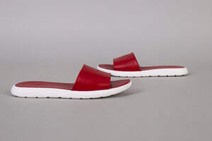 Шлепанцы мужские кожаные красные Шлепанцы мужские кожаные красные