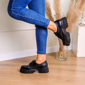 Броги женские Fashion Wind 3241 36 размер 23,5 см Черный Броги женские Fashion Wind 3241 36 размер 23,5 см Черный