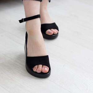 Женские босоножки Fashion Abdul 2727 39 размер 25 см Черный Женские босоножки Fashion Abdul 2727 39 размер 25 см Черный