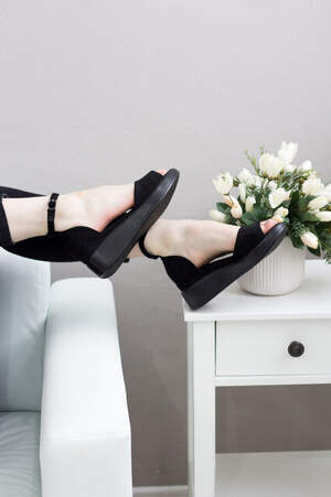 Женские босоножки Fashion Abdul 2727 39 размер 25 см Черный Женские босоножки Fashion Abdul 2727 39 размер 25 см Черный