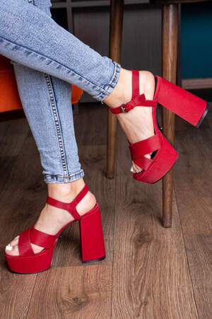 Ботильоны женские Fashion Athos 3272 38 размер 24,5 см Черный