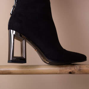 Ботильоны женские Fashion Brummy 2542 35 размер 23 см Черный Ботильоны женские Fashion Brummy 2542 35 размер 23 см Черный