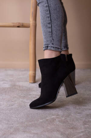 Ботильоны женские Fashion Caruso 2553 35 размер 23 см Черный