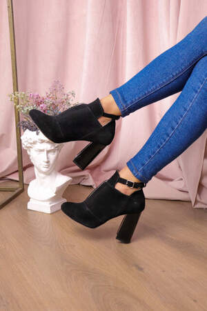 Ботильоны женские Fashion Catu 2645 37 размер 24 см Черный Ботильоны женские Fashion Catu 2645 37 размер 24 см Черный