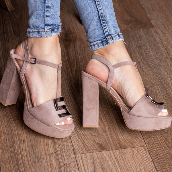 Женские босоножки Fashion Beatrice 3110 35 размер 23 см Бежевый Женские босоножки Fashion Beatrice 3110 35 размер 23 см Бежевый