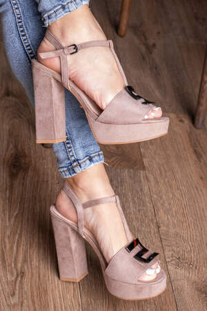 Женские босоножки Fashion Beatrice 3110 35 размер 23 см Бежевый Женские босоножки Fashion Beatrice 3110 35 размер 23 см Бежевый