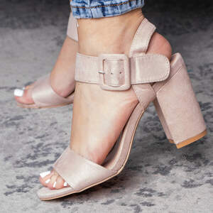 Женские босоножки Fashion Bolivar 3097 38 размер 24,5 см Бежевый Женские босоножки Fashion Bolivar 3097 38 размер 24,5 см Бежевый