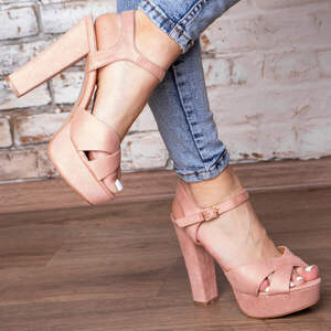 Женские босоножки Fashion Brava 3096 38 размер 24 см Бежевый Женские босоножки Fashion Brava 3096 38 размер 24 см Бежевый