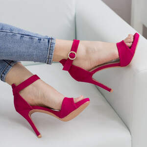 Женские босоножки Fashion Kabuki 2711 36 размер 23,5 см Малиновый Женские босоножки Fashion Kabuki 2711 36 размер 23,5 см Малиновый