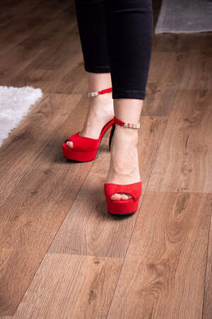 Женские босоножки Fashion Loki 2857 37 размер 24 см Красный Женские босоножки Fashion Loki 2857 37 размер 24 см Красный