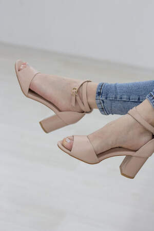 Женские босоножки Fashion Mac 2708 39 размер 25 см Бежевый Женские босоножки Fashion Mac 2708 39 размер 25 см Бежевый