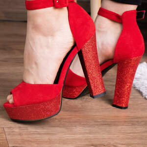 Женские босоножки Fashion Mia 2860 38 размер 24,5 см Красный Женские босоножки Fashion Mia 2860 38 размер 24,5 см Красный