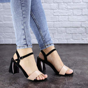 Женские босоножки Fashion Mindy 1804 38 размер 24,5 см Черный Женские босоножки Fashion Mindy 1804 38 размер 24,5 см Черный