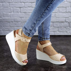 Женские босоножки Fashion Naz 1812 38 размер 24 см Бежевый