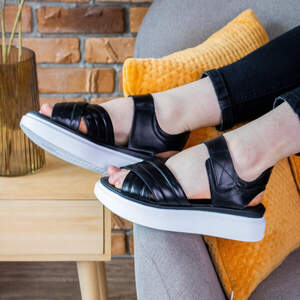 Женские босоножки Fashion Ubu 2970 36 размер 23,5 см Черный Женские босоножки Fashion Ubu 2970 36 размер 23,5 см Черный