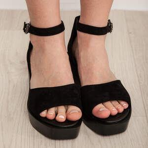 Женские босоножки Fashion Vandy 2989 36 размер 23,5 см Черный Женские босоножки Fashion Vandy 2989 36 размер 23,5 см Черный