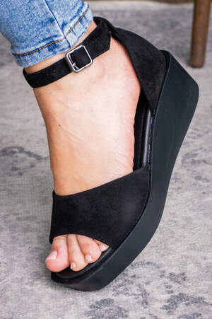 Женские босоножки Fashion Vandy 2989 36 размер 23,5 см Черный Женские босоножки Fashion Vandy 2989 36 размер 23,5 см Черный