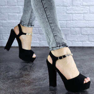 Женские босоножки Fashion Virginia 1906 40 размер 25,5 см Черный Женские босоножки Fashion Virginia 1906 40 размер 25,5 см Черный