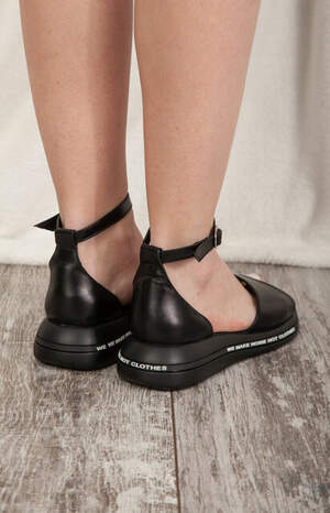 Женские босоножки Fashion Xanadu 2976 38 размер 24,5 см Черный Женские босоножки Fashion Xanadu 2976 38 размер 24,5 см Черный