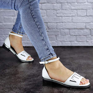 Женские босоножки Fashion Yandy 1842 37 размер 24 см Белый Женские босоножки Fashion Yandy 1842 37 размер 24 см Белый