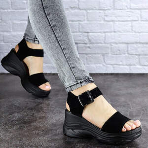 Женские босоножки замшевые Fashion Bently 1915 38 размер 24 см Черный Женские босоножки замшевые Fashion Bently 1915 38 размер 24 см Черный