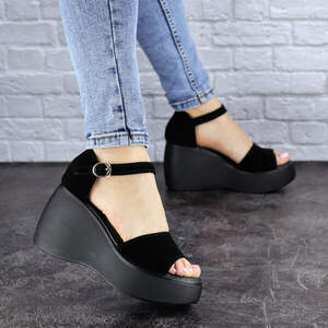 Женские босоножки замшевые Fashion Zany 1841 39 размер 24,5 см Бежевый Женские босоножки замшевые Fashion Zany 1841 39 размер 24,5 см Бежевый