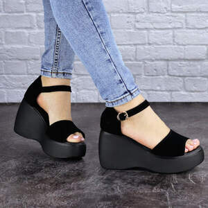 Женские босоножки замшевые Fashion Zany 1841 39 размер 24,5 см Бежевый Женские босоножки замшевые Fashion Zany 1841 39 размер 24,5 см Бежевый