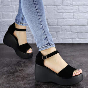 Женские босоножки замшевые Fashion Zany 1841 39 размер 24,5 см Бежевый Женские босоножки замшевые Fashion Zany 1841 39 размер 24,5 см Бежевый