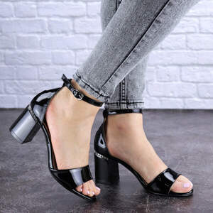 Женские босоножки на каблуке Fashion Hogie 1722 36 размер 23,5 см Черный Женские босоножки на каблуке Fashion Hogie 1722 36 размер 23,5 см Черный