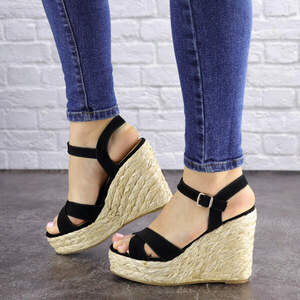 Женские босоножки на танкетке Fashion Randy 1627 40 размер 25,5 см Черный Женские босоножки на танкетке Fashion Randy 1627 40 размер 25,5 см Черный