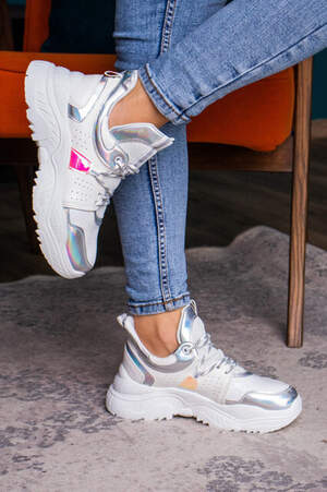 Женские кроссовки Fashion Cosmos 1234 36 размер 23 см Белый