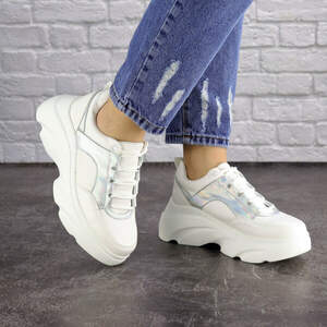 Женские кроссовки Fashion Cyber 1662 39 размер 24,5 см Белый Женские кроссовки Fashion Cyber 1662 39 размер 24,5 см Белый