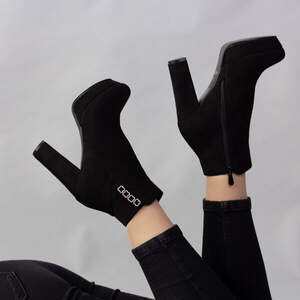 Ботильоны женские Fashion Dice 2486 36 размер 23,5 см Черный Ботильоны женские Fashion Dice 2486 36 размер 23,5 см Черный